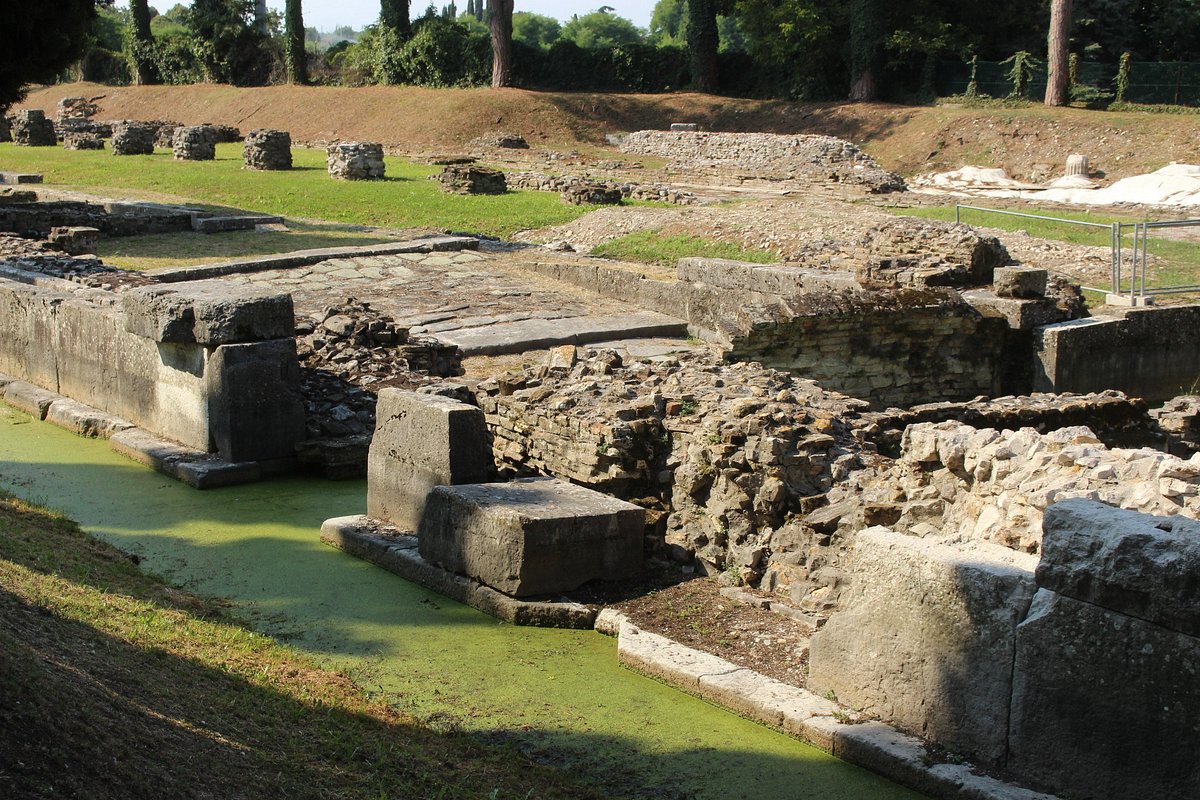 Archeological area - port on river Natissa